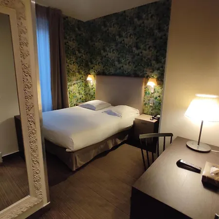 De Paris 3*